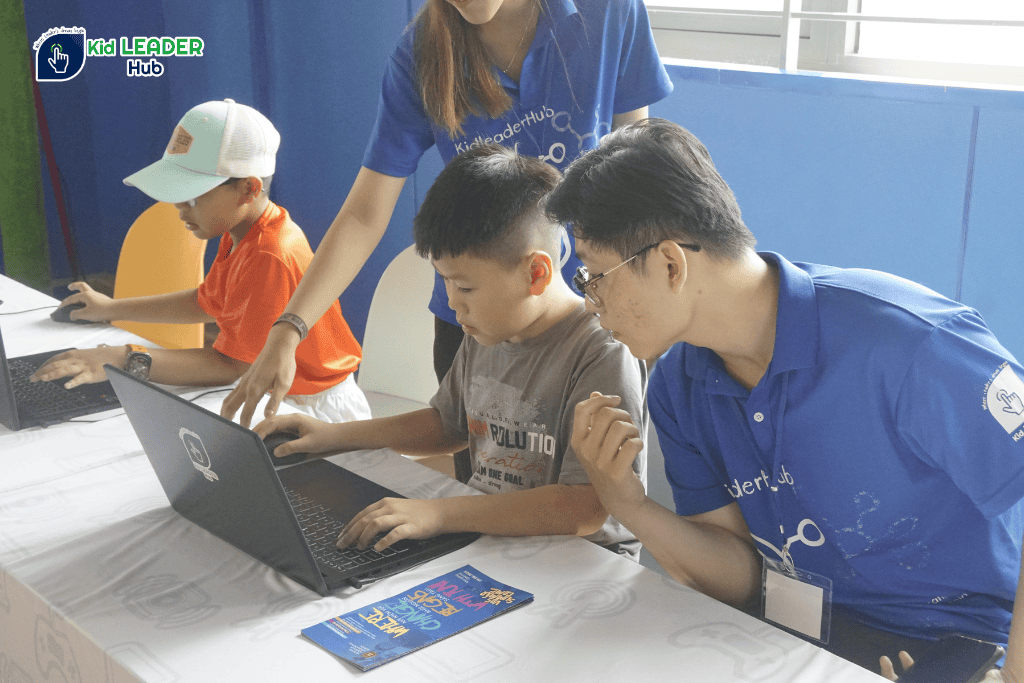 Kid Leader Hub Mang Đến Trải Nghiệm Công Nghệ Đặc Biệt Cho Các Bé Tại VAS Nguyễn Thị Thập