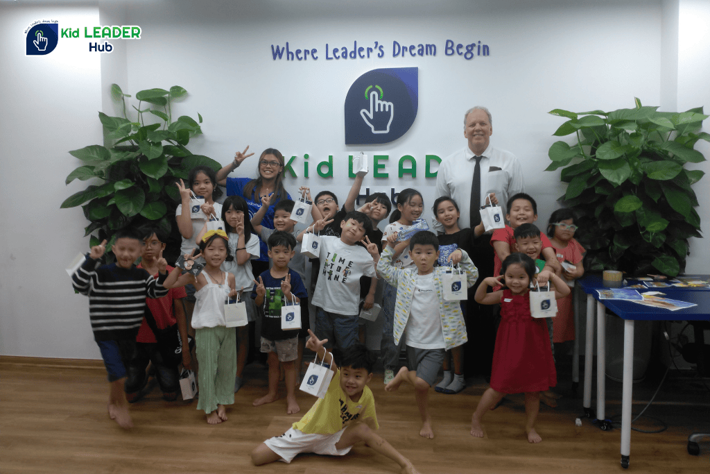 Workshop Tiếng Anh Tại Kid Leader Hub: Giao Tiếp Đa Văn Hoá, Khơi Dậy Đam Mê Ngôn Ngữ Cho Trẻ