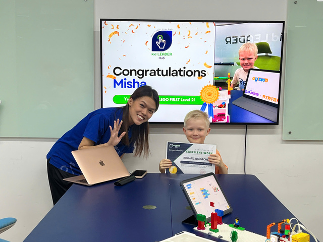 Teamwork & tinh thần lãnh đạo