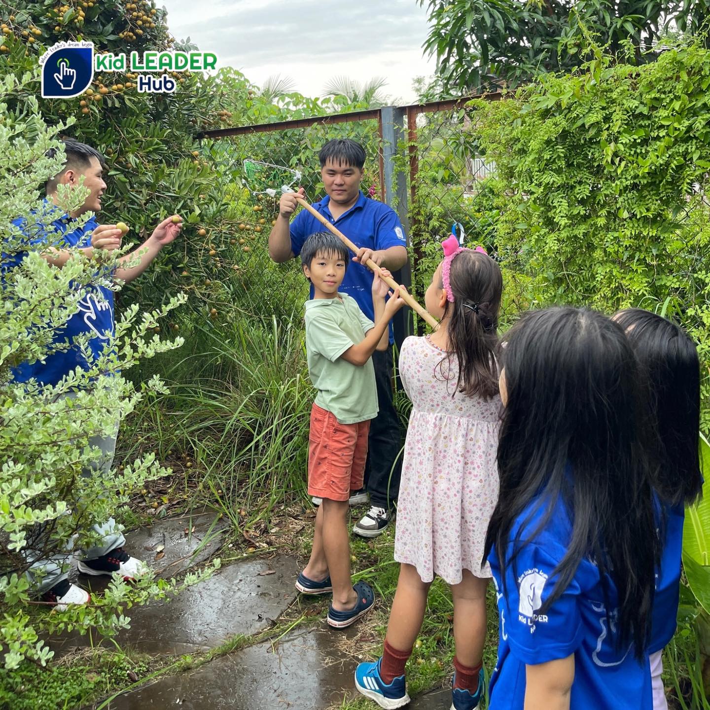 Các hoạt động trải nghiệm thực tế tại summer camp Kid Leader Hub