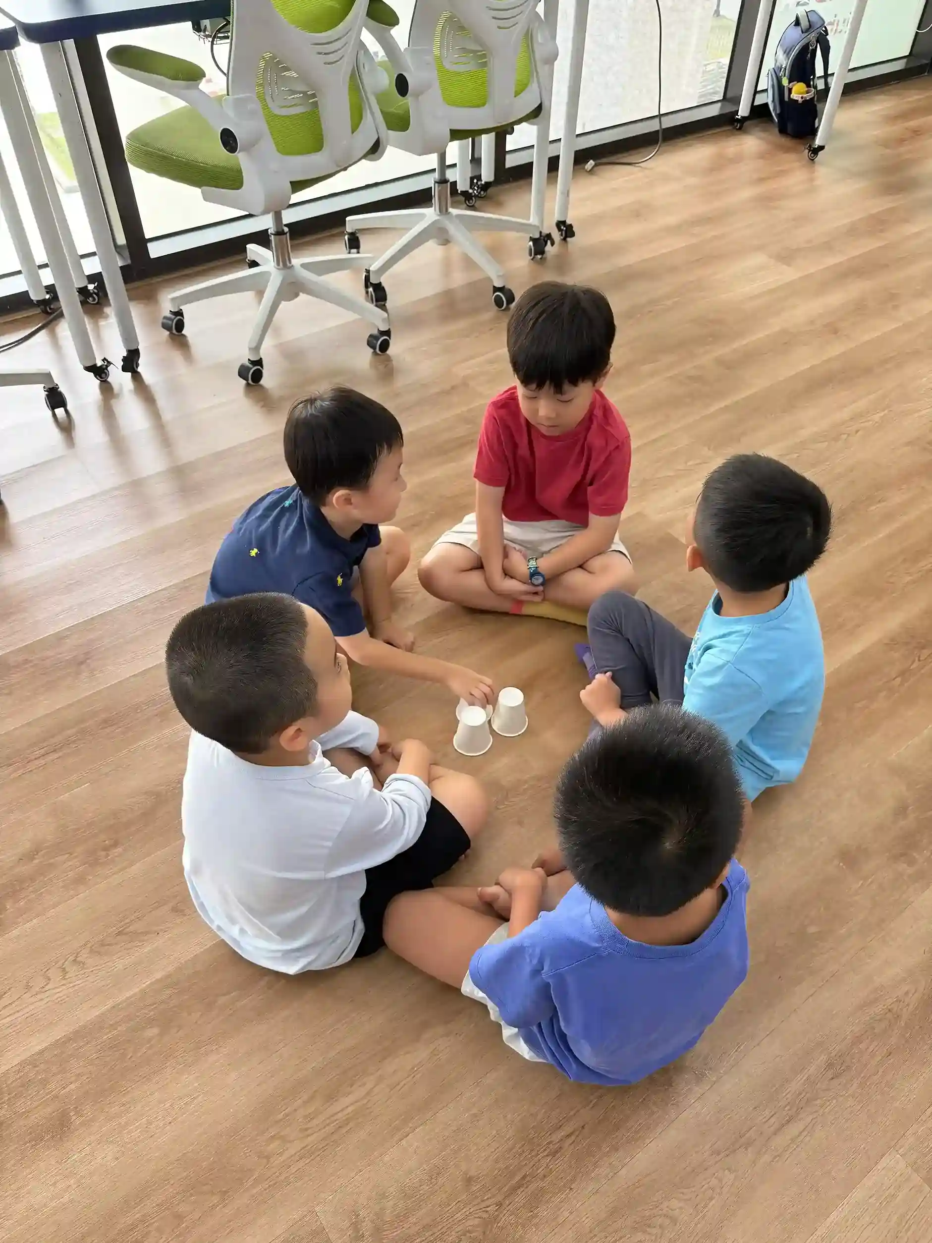 Vận động ngoài trời