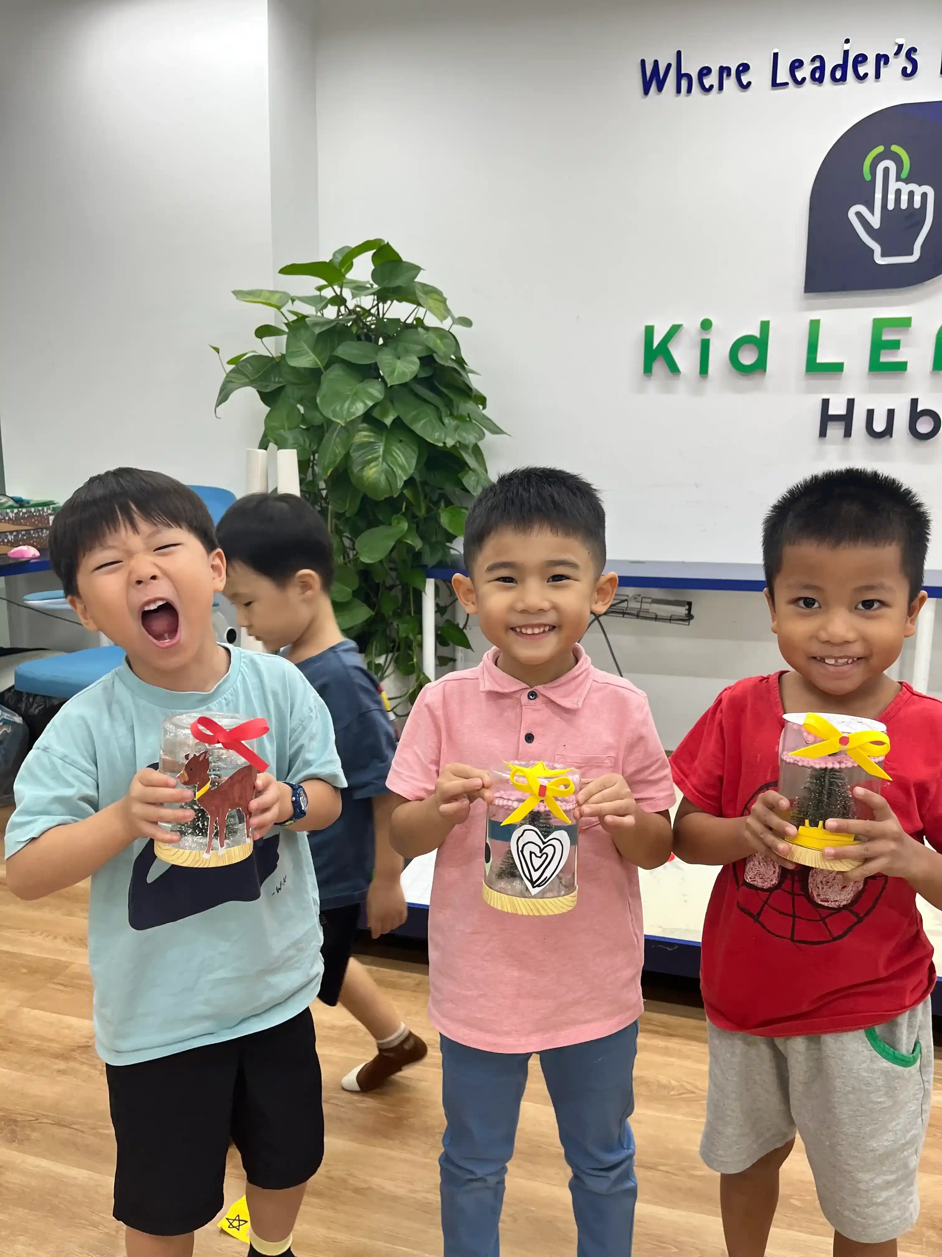 Thí nghiệm núi lửa ở Science Lab